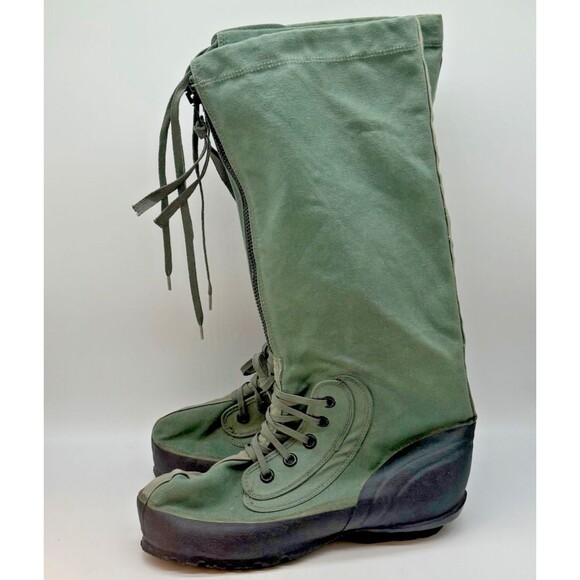 Vintage 80s Air Force Extreme Cold Weather Boots N-1B Medium Mukluks Socks USAF main image 11